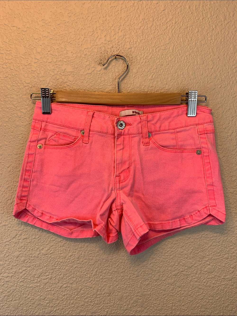 Bongo pink shorts sz 1 neon low waisted y2k preppy chino casual